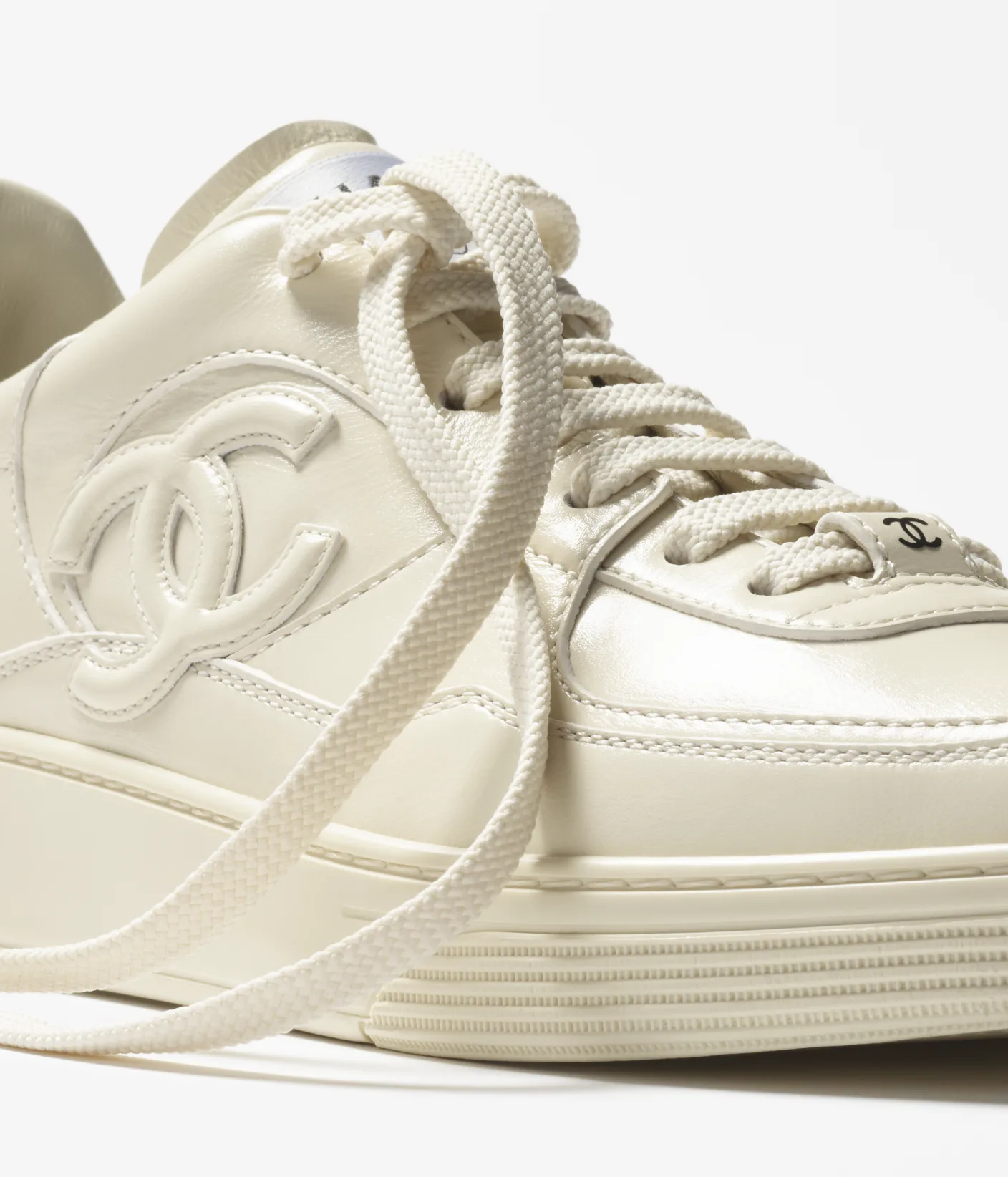 Chanel Fall-Winter 2025/26 Pre-Collection Sneakers - Image 2